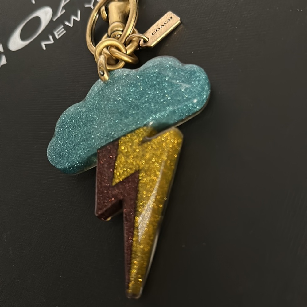 Coach Resin Glitter Cloud Lightning Bolt Keychain Key Fob Bag Charm Signature - Picture 13 of 14